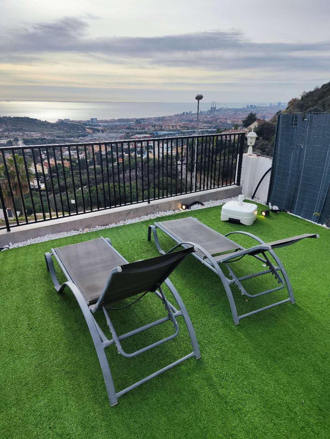 Vila A+View Private Terrace Private Pool Family Fun Badalona Exteriér fotografie